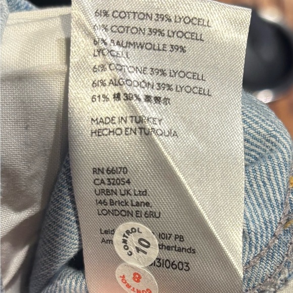 {Pilcro} Anthropologie Paperbag Waist Boyfriend Jeans, Size 27 - Picture 6 of 6